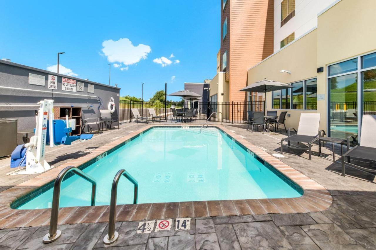 Fairfield By Marriott Inn & Suites Knoxville Clinton Exterior photo