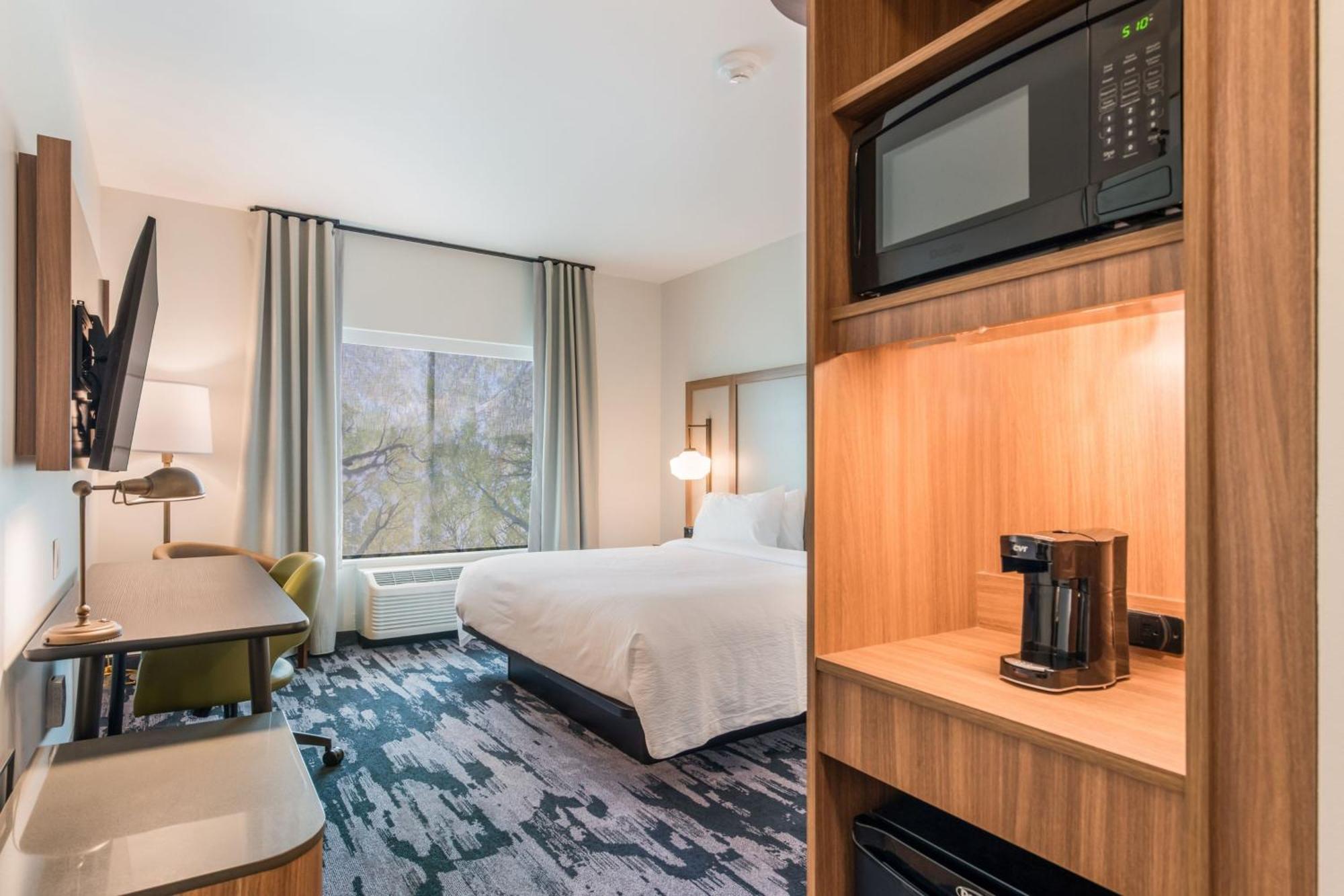 Fairfield By Marriott Inn & Suites Knoxville Clinton Exterior photo